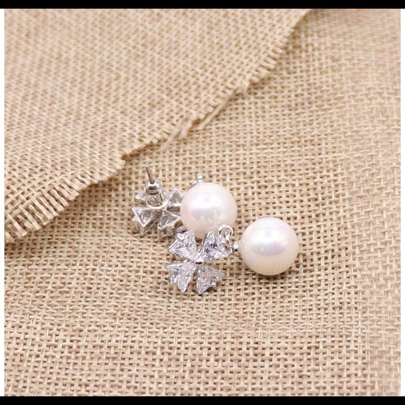 Crystal Pear Diamond Stud Earrings - Picture 3 of 4